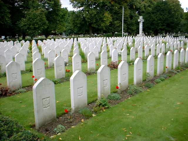 The Polish War Graves at Newark Cemetery